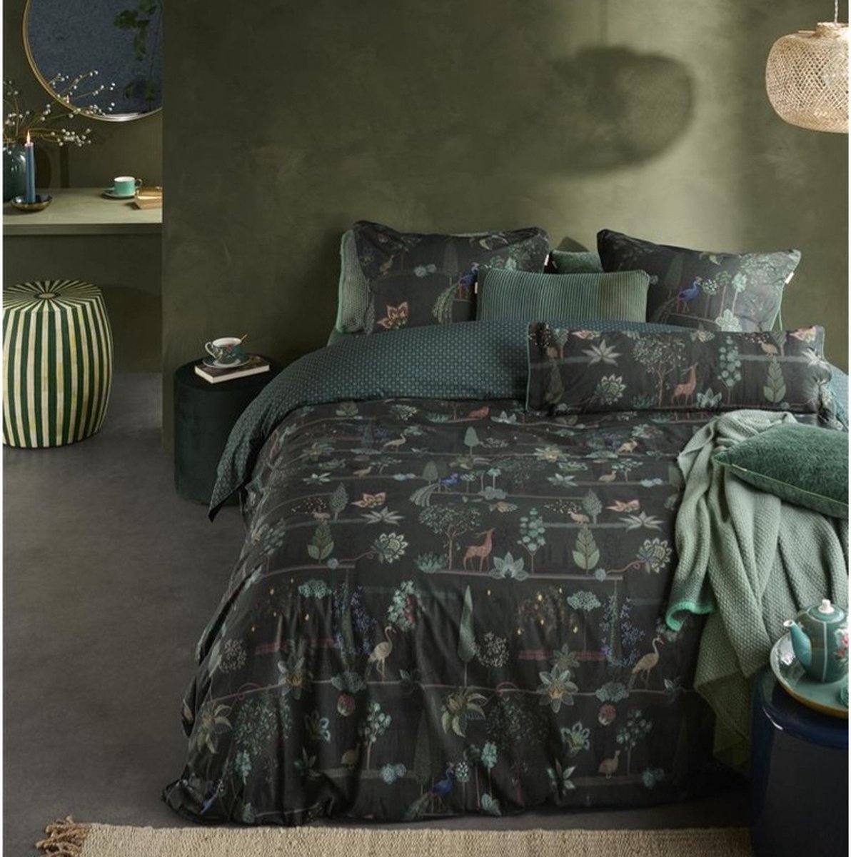 Pip Studio Alberi Dark Green percal 200TC dekbedovertrek pauwen, herten