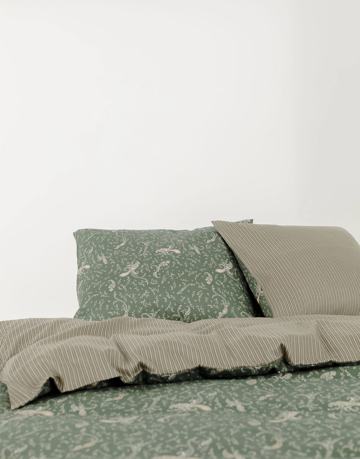 Marc O'Polo Salen deep green dekbedovertrek katoensatijn 220TC