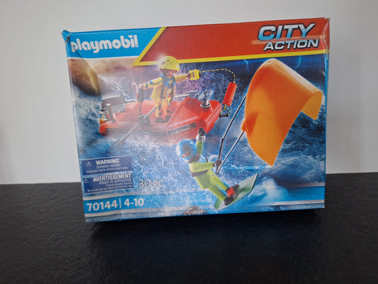 Playmobil city action redding op zee: kitesurfersredding met boot  70144