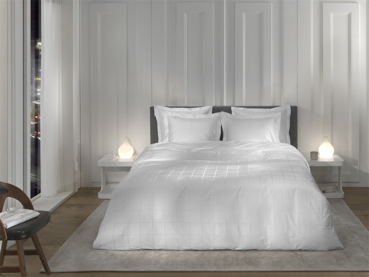 Heckett Lane Diamante ruitdessin katoensatijn dekbedovertrek wit, white