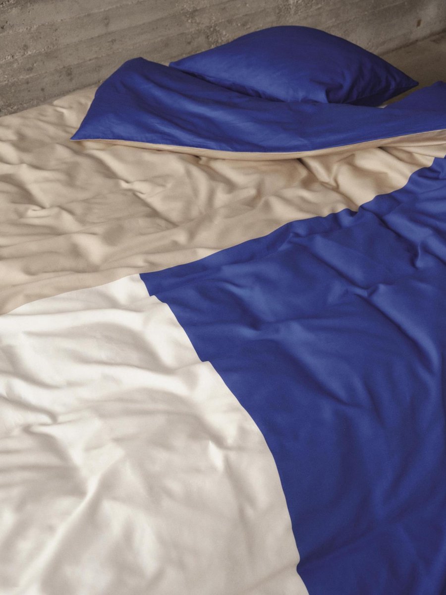Marc O'Polo Ewon Cool cobalt dekbedovertrek GOTS katoensatijn 218TC symmetrisch patroon