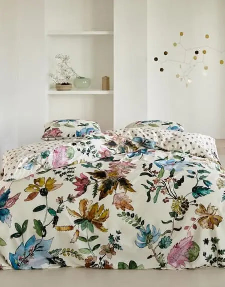 Essenza Fauve antique white dekbedovertrek katoensatijn flower power