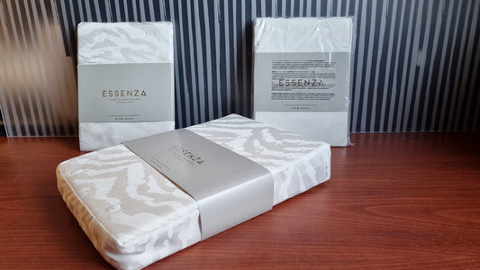 Essenza Belen Vanilla (gebroken wit) bamboo viscose 300TC dekbedovertrek zebradessin