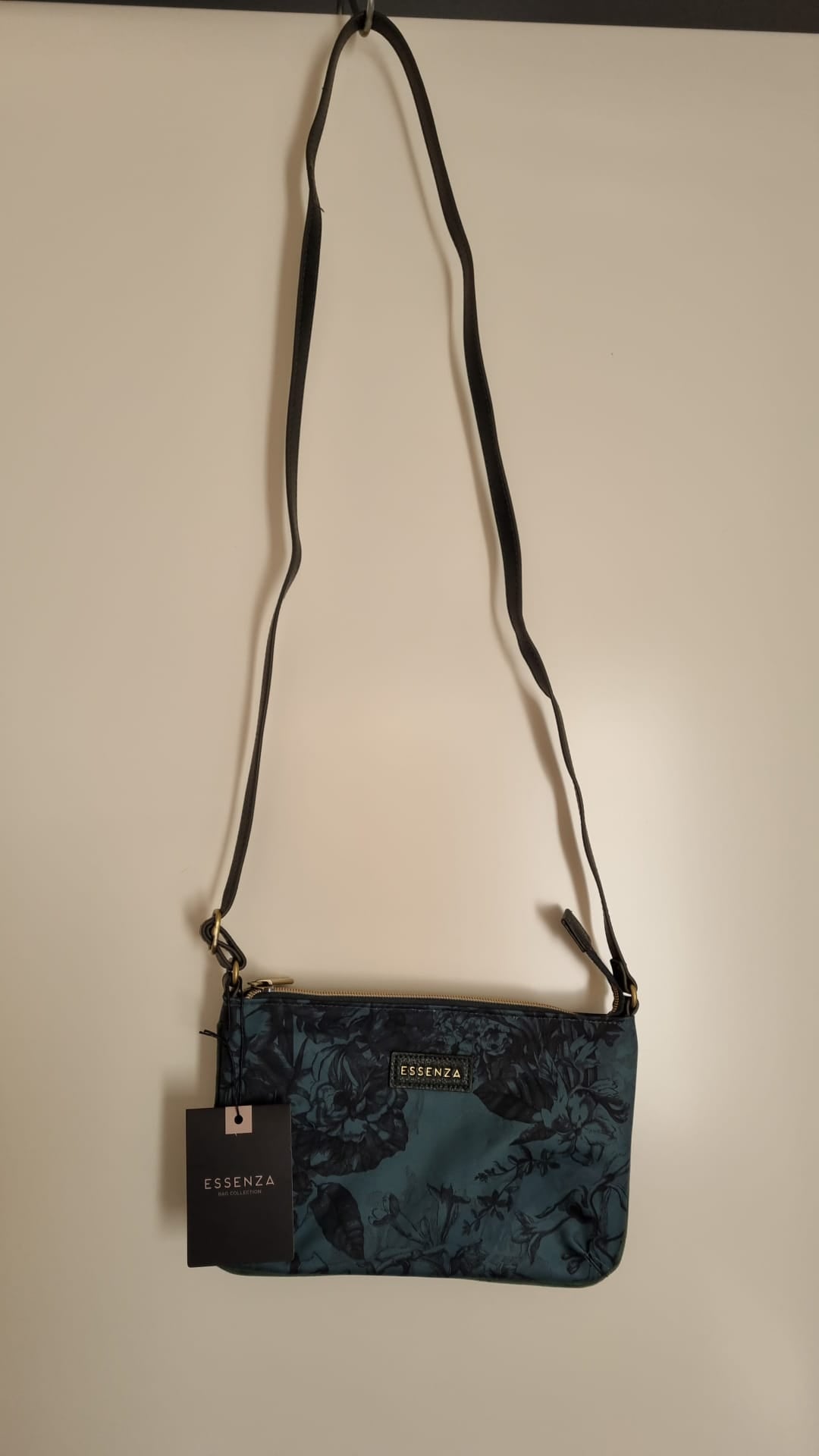 Essenza Paige vivienne shoulder bag green
