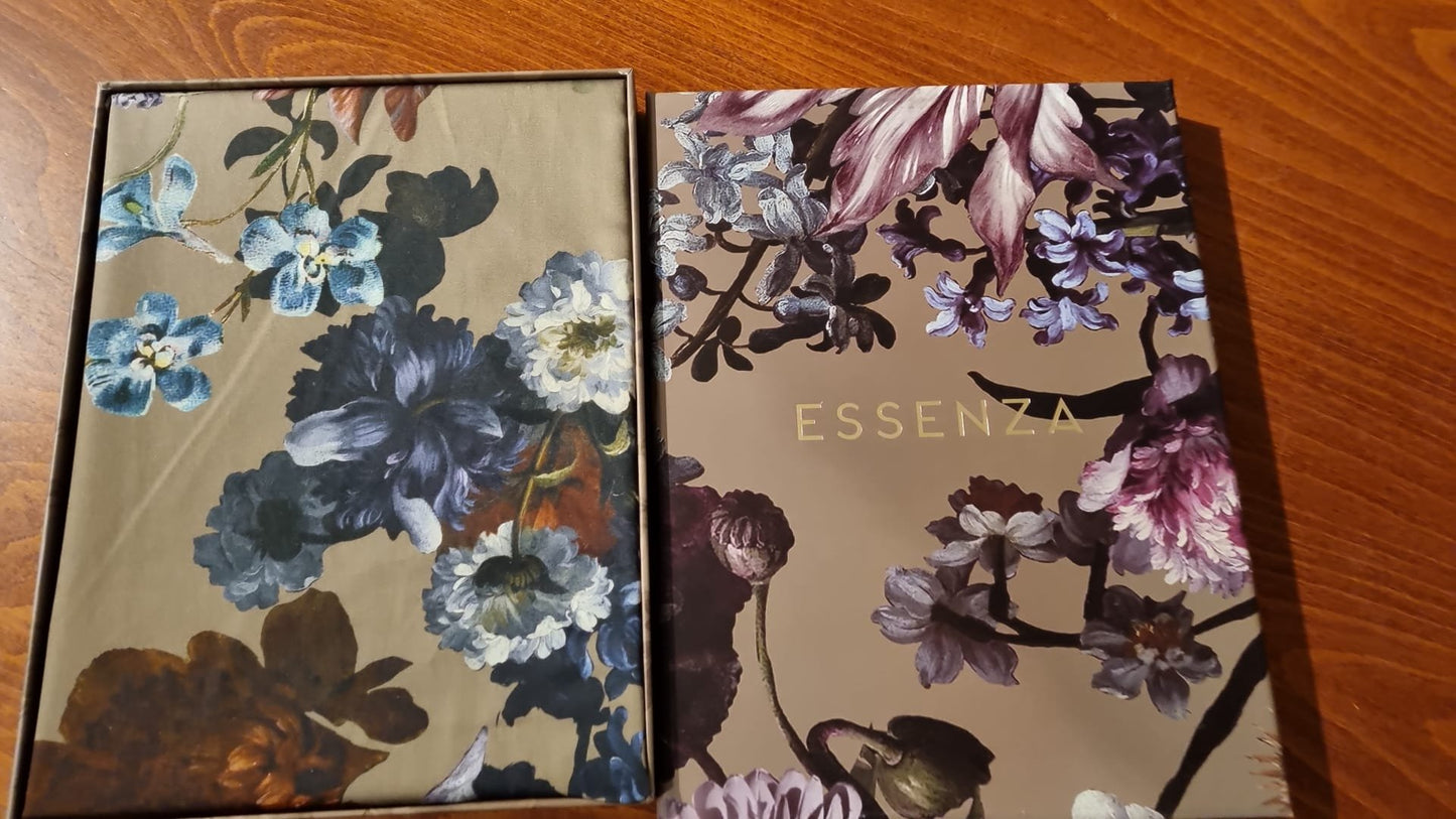Essenza Isabelle Clay dekbedovertrek 50% katoensatijn en 50% Lyocell 300TC bloemen