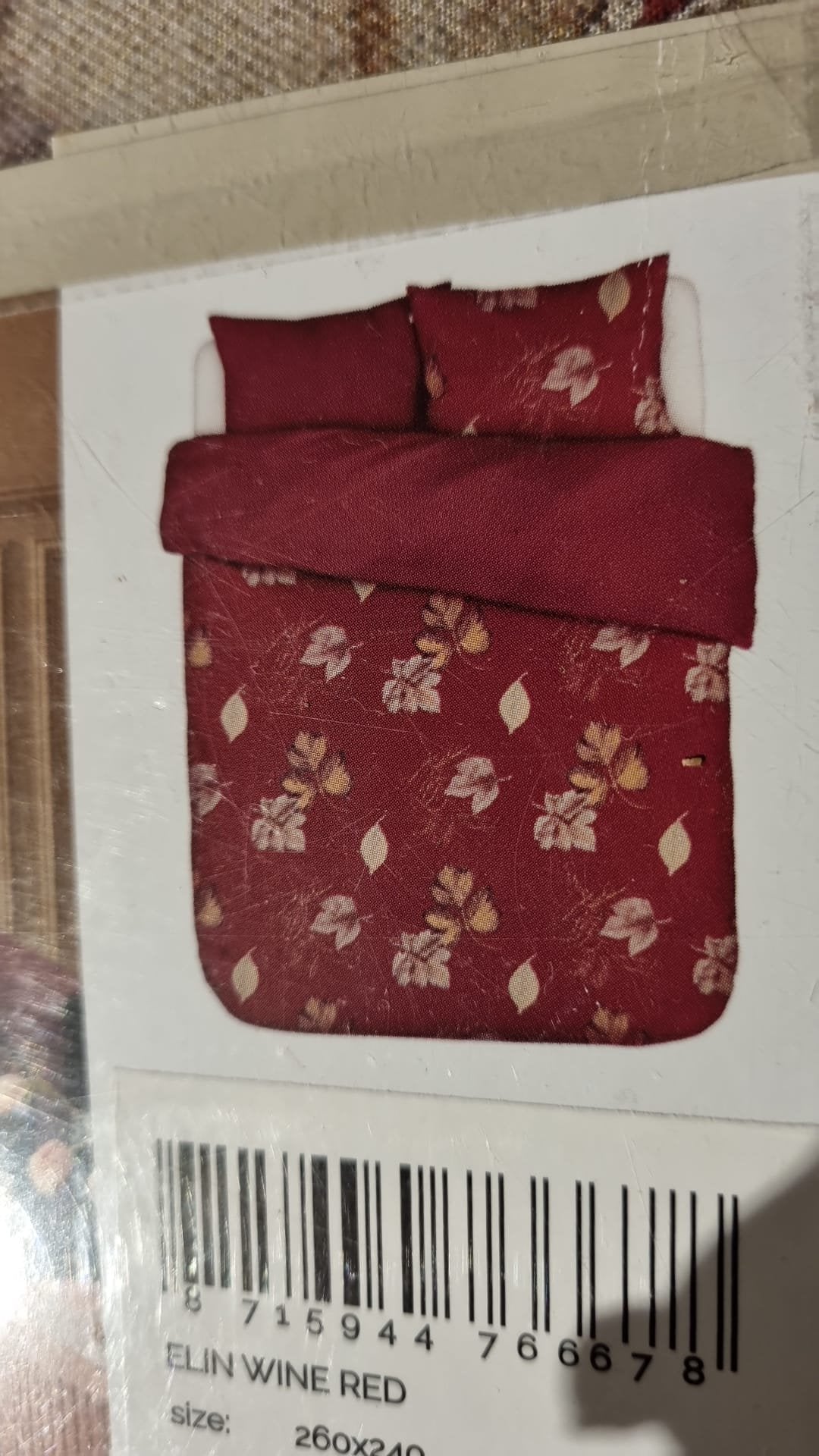 Essenza Elin Wine Red flanel dekbedovertrek bladeren, leaves