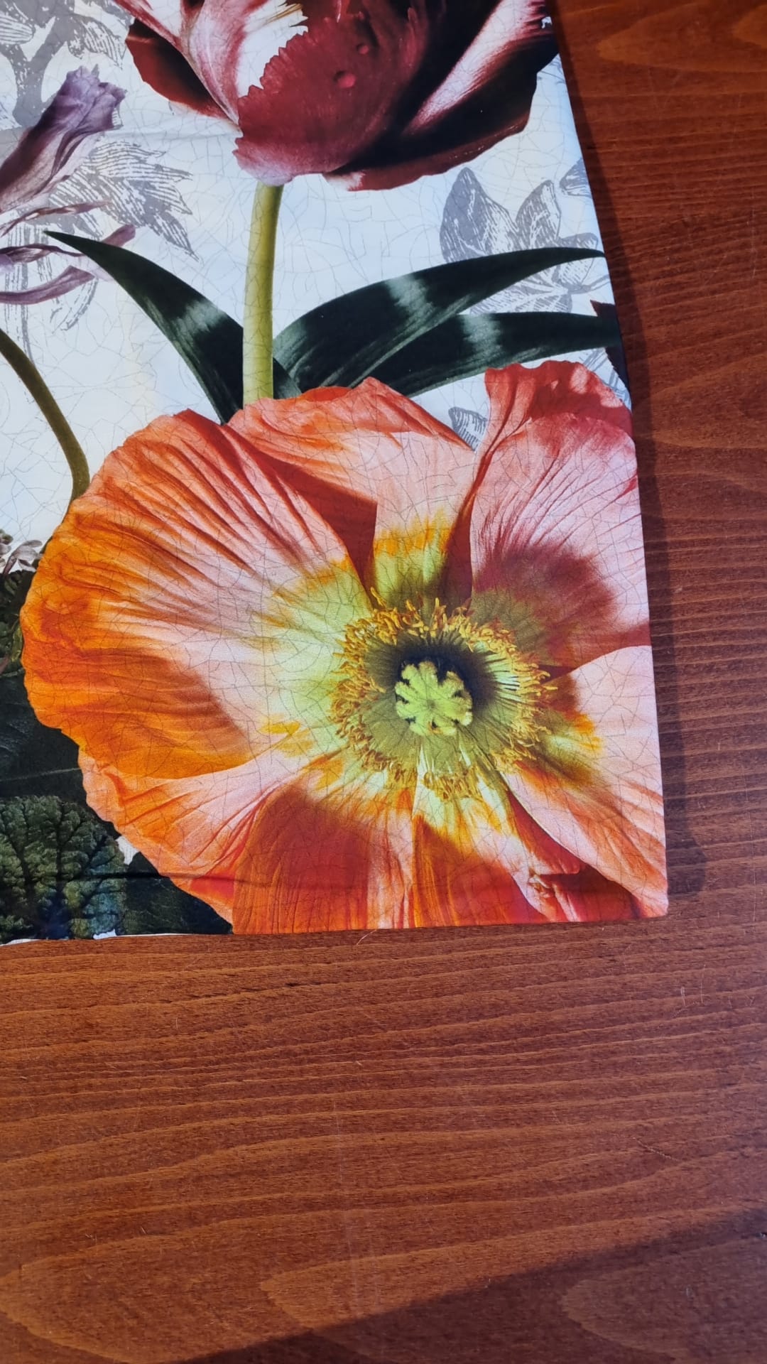 Essenza Scarlett Vanilla katoensatijn dekbedovertrek bloemen