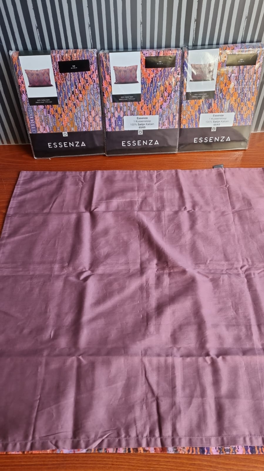 Essenza Fabienne Terra kusssensloop katoensatijn 200TC