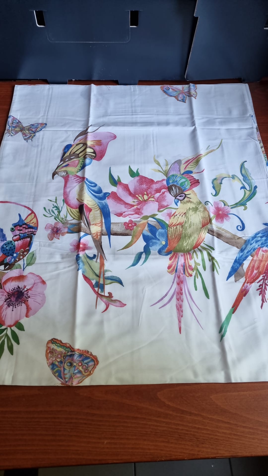 Dommelin Garden dekbedovertrek katoensatijn 300TC vlinders, tropische vogels, bloemen
