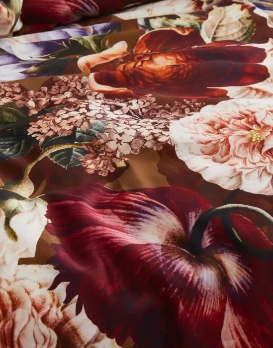 Essenza Claire Cinnamon katoensatijn dekbedovertrek bloemen