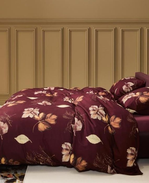 Essenza Elin Wine Red flanel dekbedovertrek bladeren, leaves