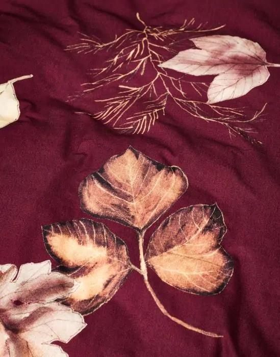 Essenza Elin Wine Red flanel dekbedovertrek bladeren, leaves