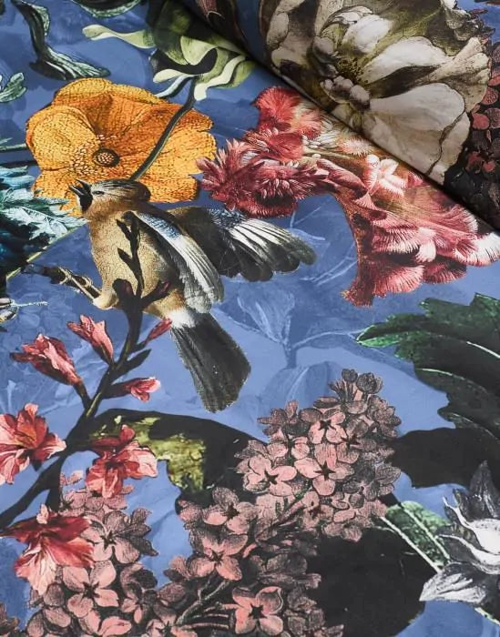 Essenza Famke Moonlight Blue dekbedovertrek katoensatijn 200TC bloemen en vogels