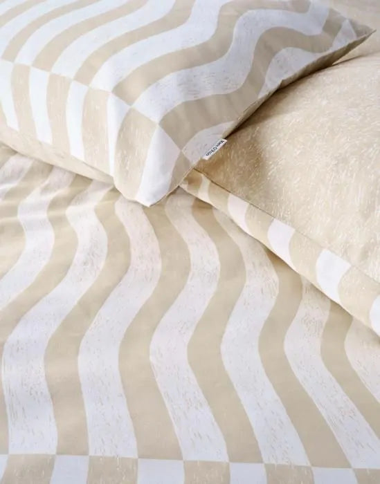 Taies d'oreiller Marc O'Polo Filip Sea Blue en satin de coton 220 fils vagues, vagues