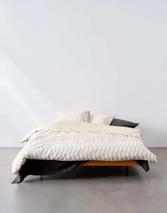 Housse de couette Marc O'Polo Filip Oyster en satin de coton 220 fils vagues, vagues