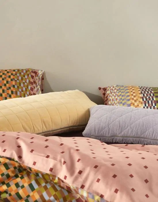 Essenza Stach Antique Pink katoensatijn 200TC dekbedovertrek grafisch