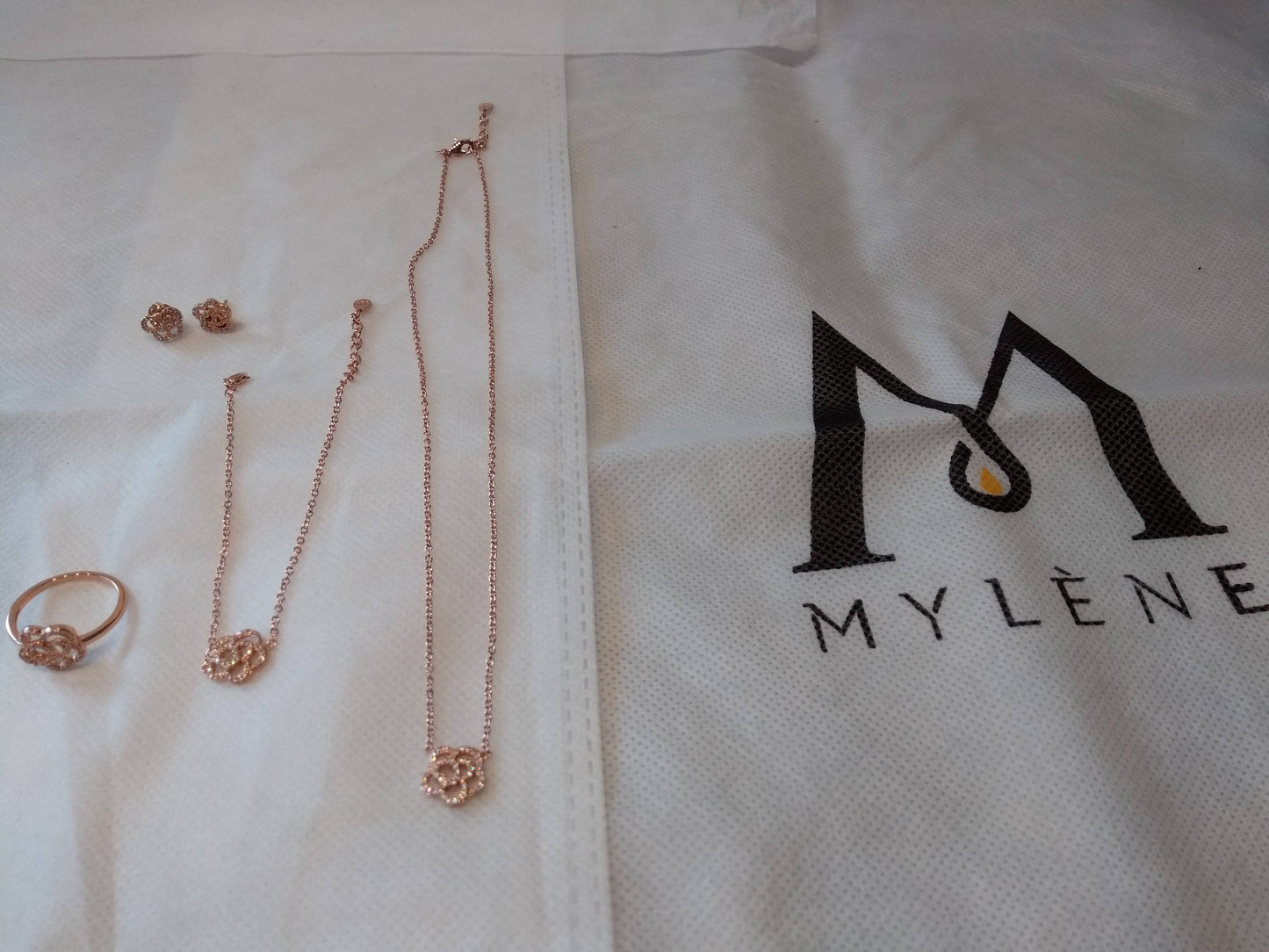 Mylene Blossom collectie sieraden rosegoud verguld met 18 karaat goud