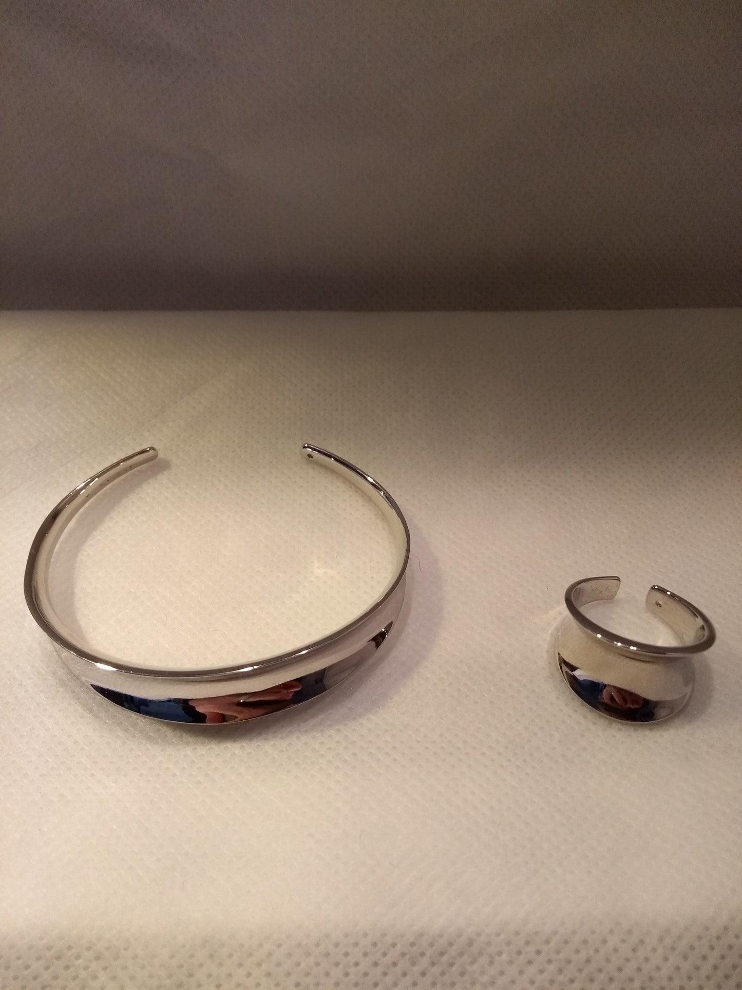 Mylene Gusto white set armband met ring