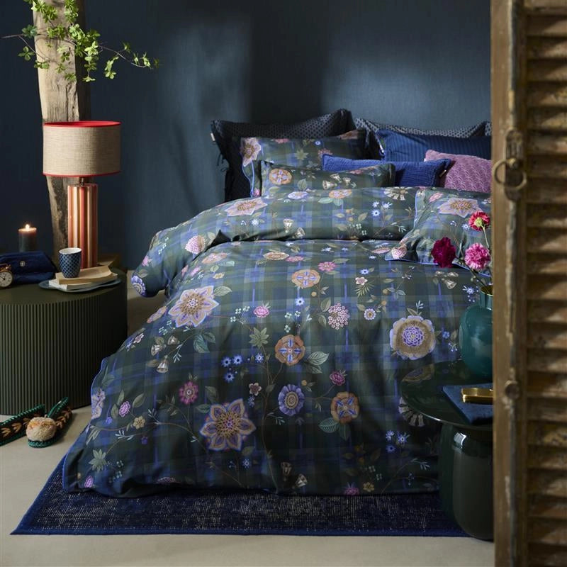 Pip Studio Flores Felices Dark Blue katoen twill (flanel) dekbedovertrek