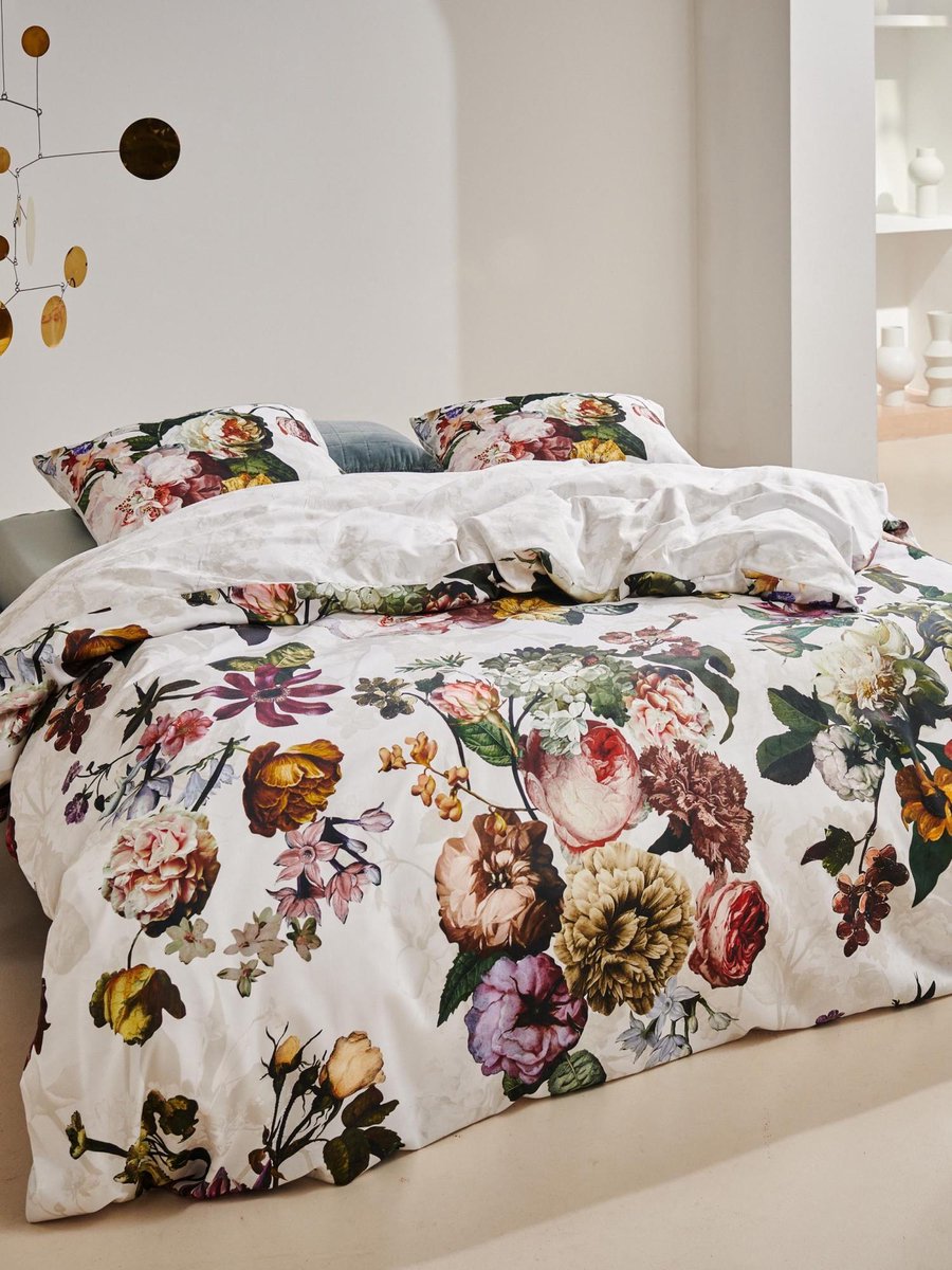 Essenza Fleur White dekbedovertrek katoensatijn 210TC
