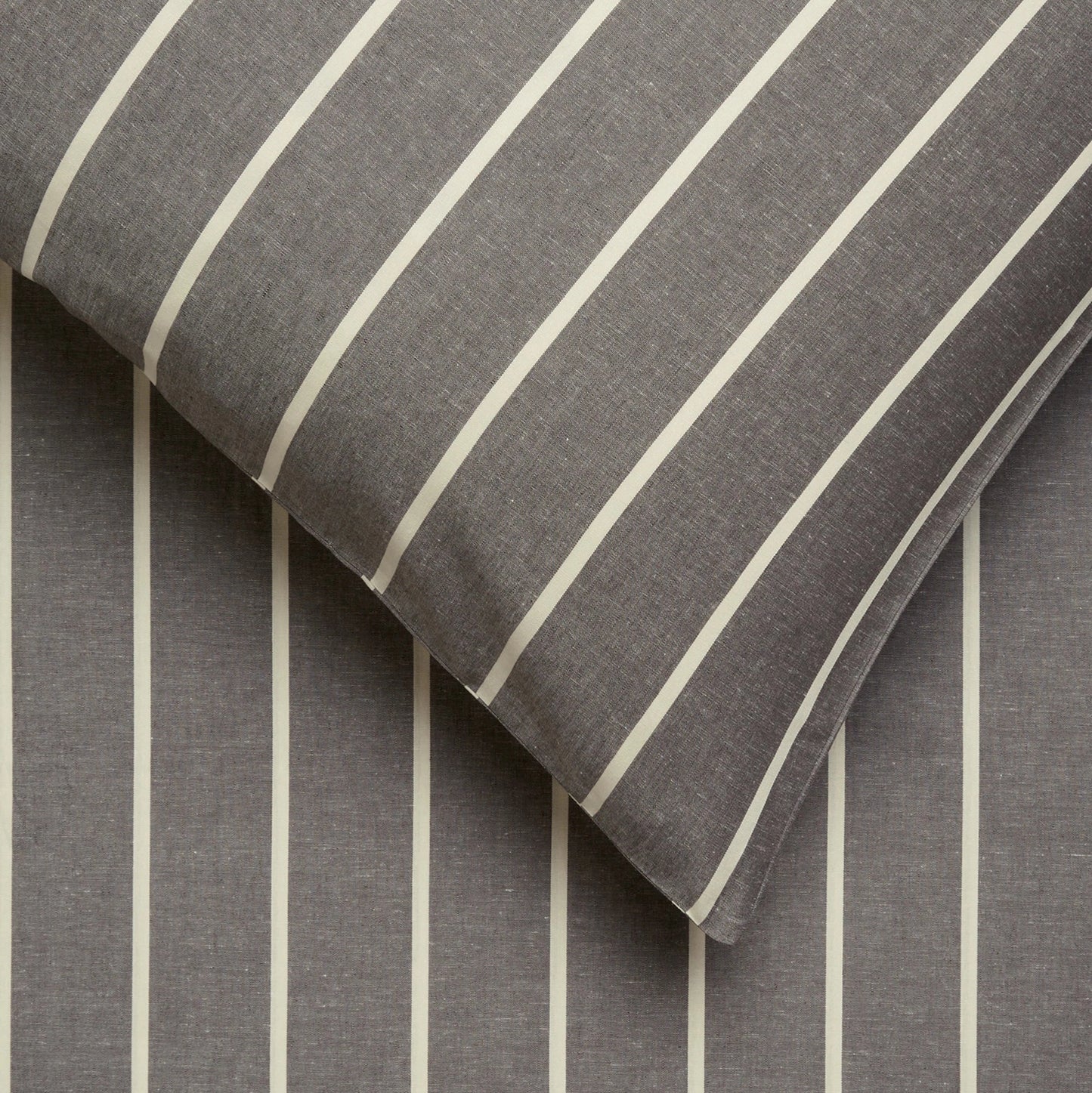 Marc O'Polo Torsken Anthracite dekbedovertrek 50% hennep en 50% tencel yarn-dyed