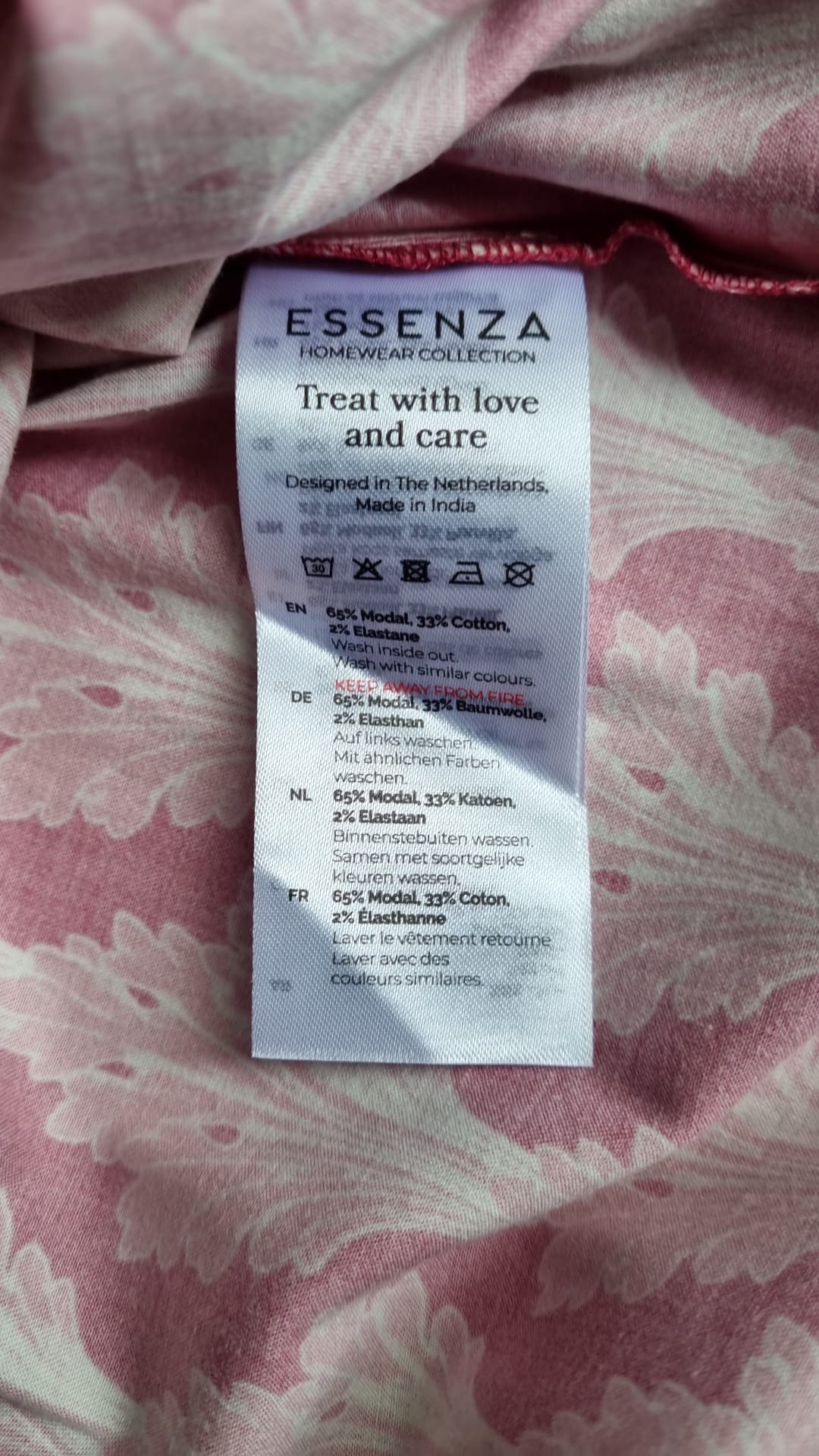 Essenza Marie Tesse Woven top long sleeve cherry red