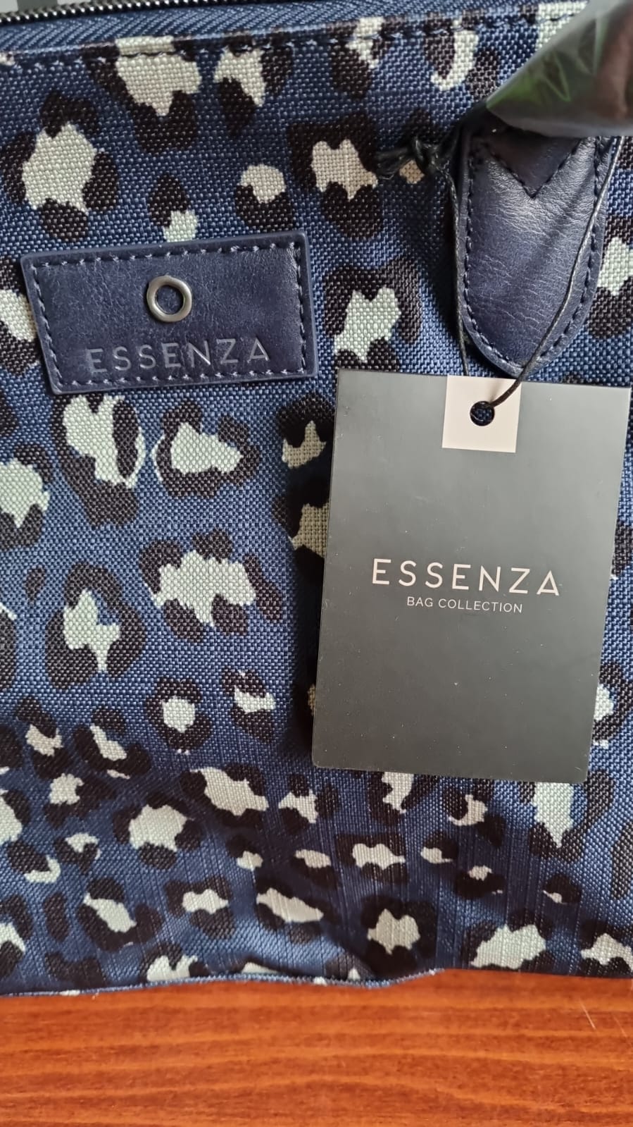 Essenza Jennah animal Carry all Bag Medium blue