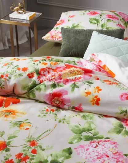 Essenza Claudi stone 215TC katoensatijn dekbedovertrek bloemen; La vie en Rose taupe