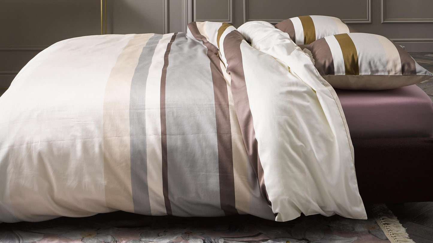 Essenza Edith Ecru dekbedovertrek 200TC katoensatijn