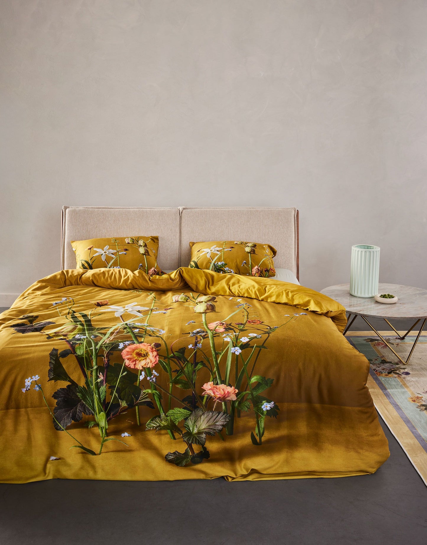 Essenza Ficaria Flower Ochre dekbedovertrek 215TC katoensatijn