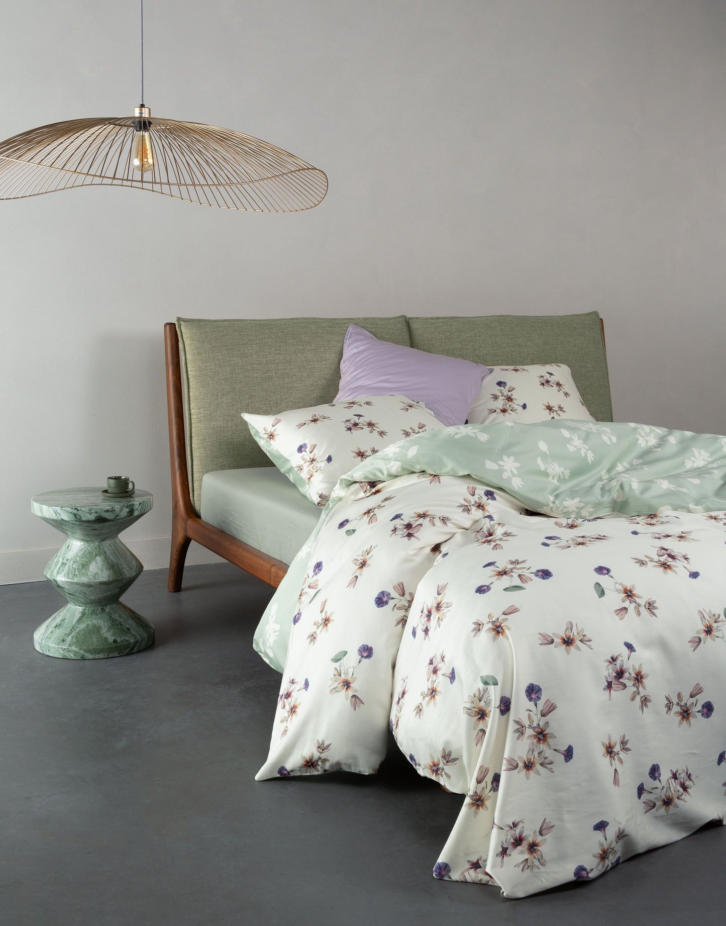 Essenza Fiora Vanilla katoensatijn 220TC dekbedovertrek