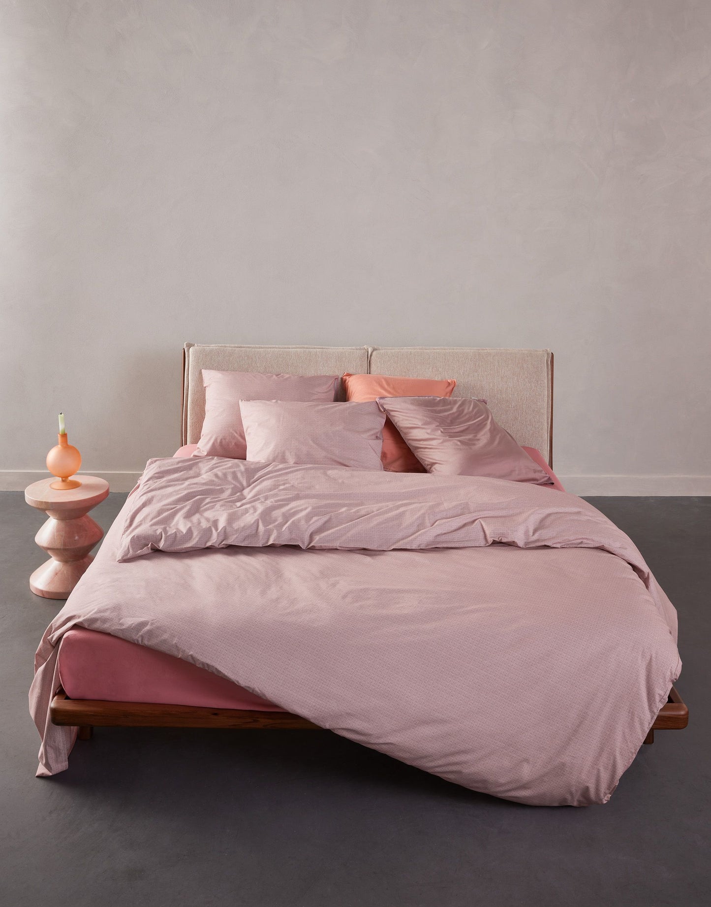 Essenza Jule Woodrose dekbedovertrek garengeverfd chambray katoen met linnenlook