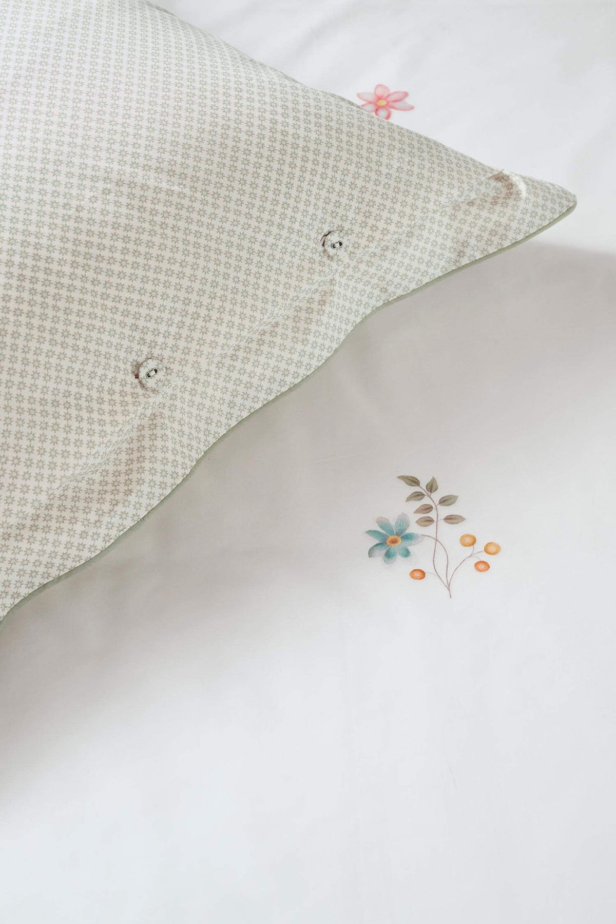 Pip Studio Mughal Flower Off-white 200TC percal katoen dekbedovertrek